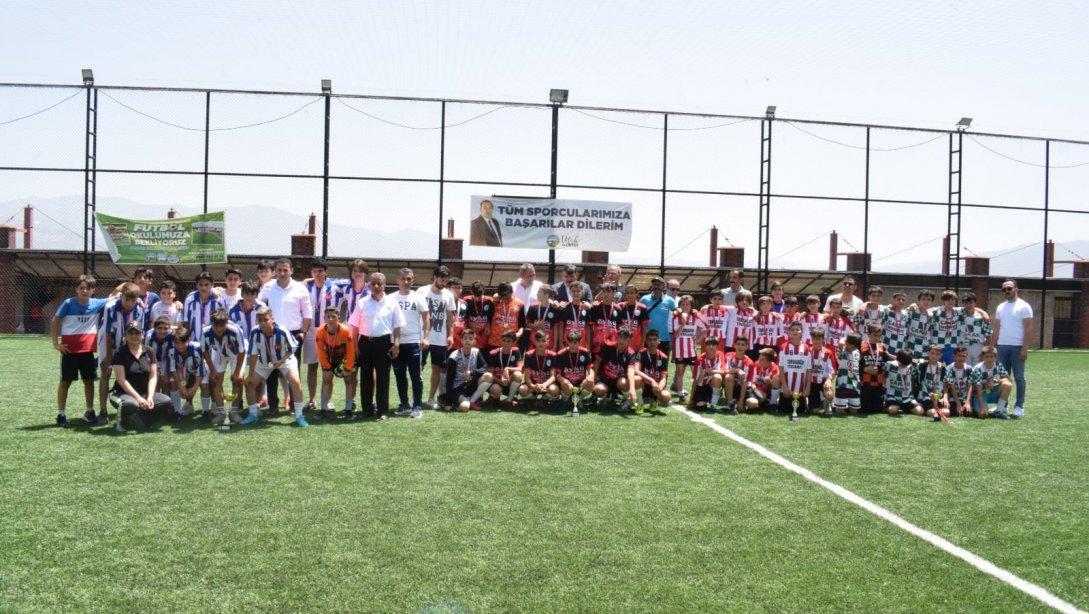 Bahar Şenlikleri Futbol Turnuvası Sona Erdi. Şampiyon Fatih Ortaokulu...
